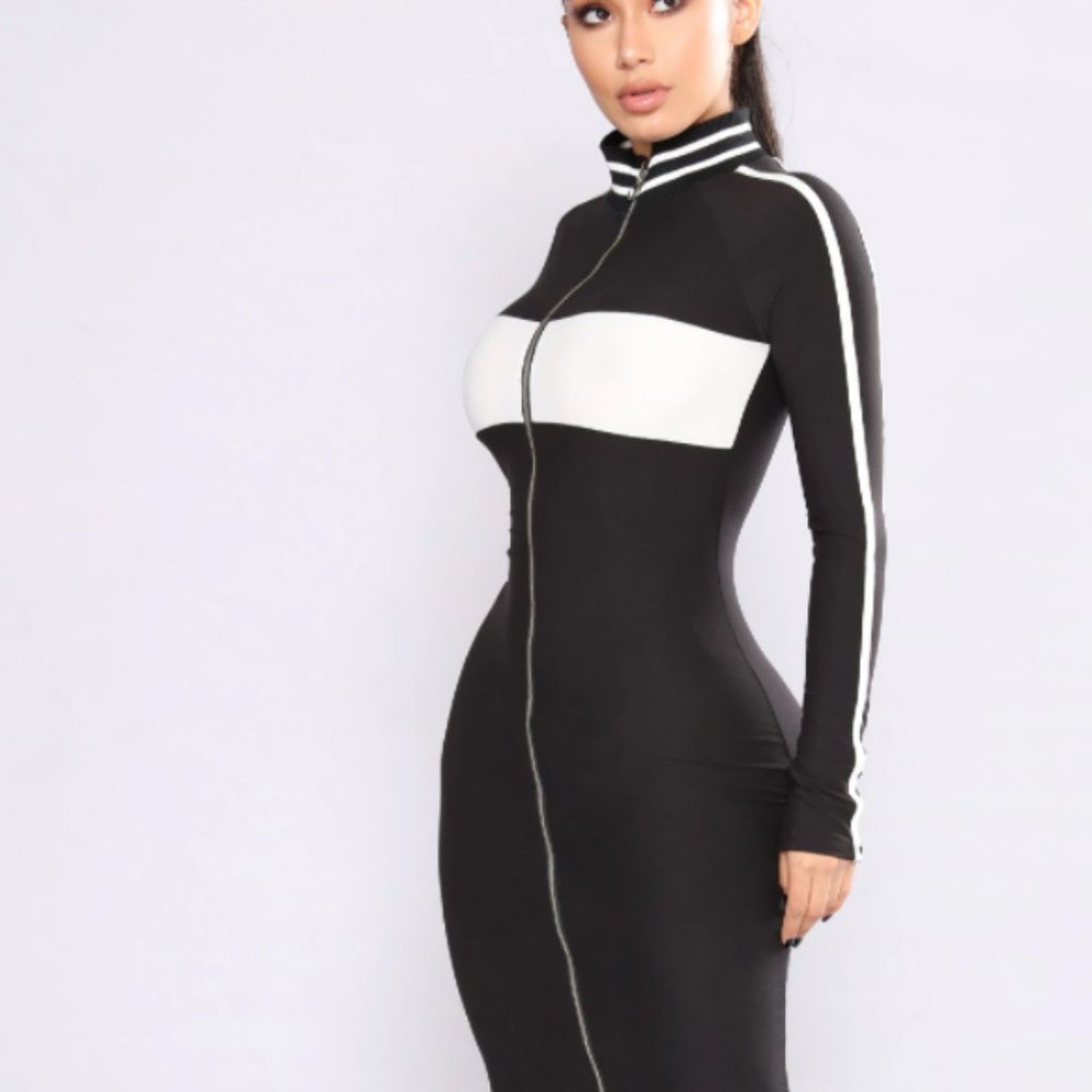 FASHION NOVA To The Finish Zipper Dress - Black/White NWT SZ M